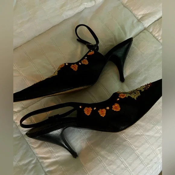 Fendi Shoes Vintage Fendi Embroidered Heels Poshmark